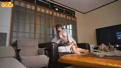 MGOLD-051 和超美超可愛的酒店娘的溫泉約會 欲望全開被瘋狂中出 ~ 瀧本胡桃 的劇照2