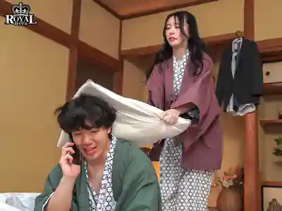 ROYD-280 早上醒來發現浴衣半敞的後輩女同事就在房間裏！平時總是嘴臭又傲嬌的她居然主動撒嬌求操 ~ 黒島玲衣 的劇照11