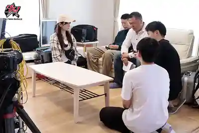 DASS-832 AV公司的女子社員上班被強暴自然理所當然! 性欲來了隨便操! 沒人權的免費肉便器美人AD ~ 五日市芽依 的劇照10