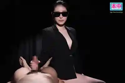 HMN-776 世界卑猥物語 奇跡淫蕩中出5話收錄 ~ 香水純 的劇照6