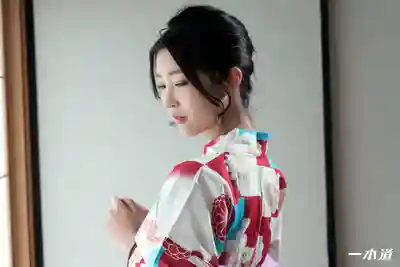 1PON-013021_001 M痴女跪地求肉棒 火辣身材淫蕩求幹 ~ 水川蓳的劇照6