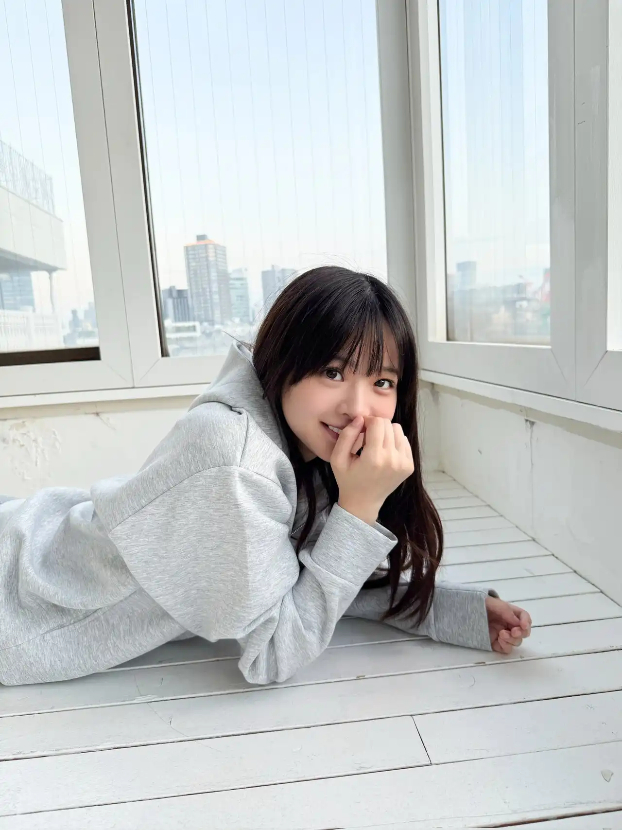 井上桃第3張寫真