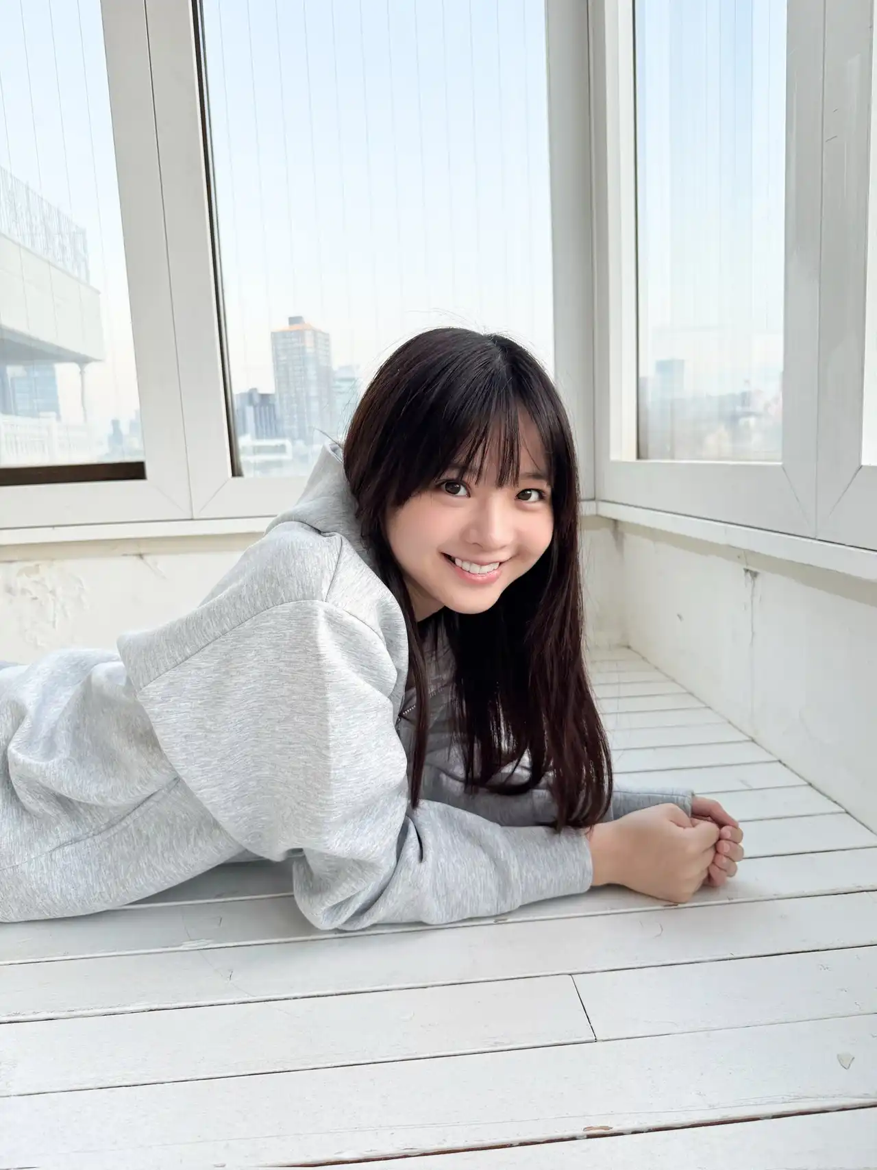 井上桃第2張寫真