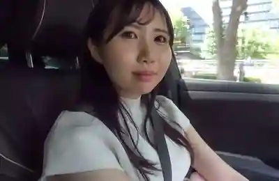 PKPD-401 新人出道！出道即中出！ 神祕系牙科助理的不可思議魅力 ~ 鳴涙まりる 的劇照4