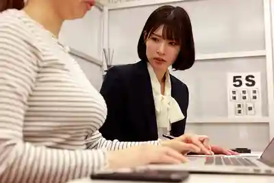 AKDL-356 育乳按摩帶來的乳首高潮 超敏感乳頭女孩在育乳店被操到爽翻 ~ 宮城理惠 的劇照17