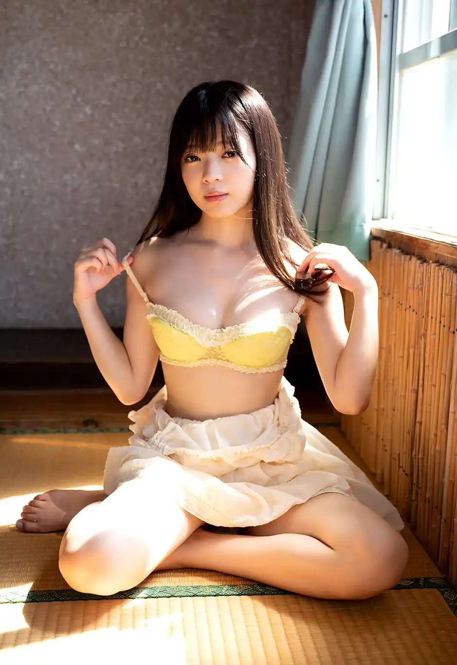 槙泉奈第217張寫真