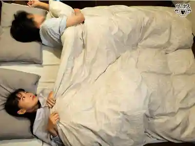 VEC-756 「性欲高漲無法自制」——將曾教過的學生帶回家淫亂的人妻女教師 ~ 蜂羽憐夢 的劇照6