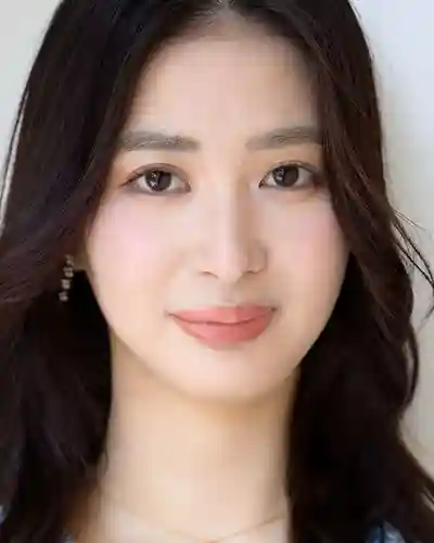 本月出道女優: 渋沢りえる 封面