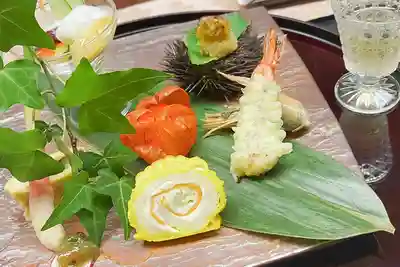 SOON-010 隨時隨地任君享用 人妻的淫亂溫泉之旅 鈴木真夕的劇照8