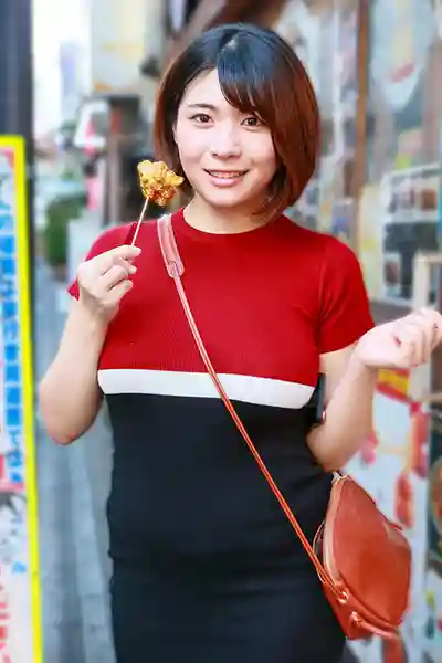 TNJS-003 天然爆乳鄉下女孩的無胸罩東京觀光 I罩杯美月被沒收內衣後在街頭羞恥露出 ~ 白雪美月的劇照11