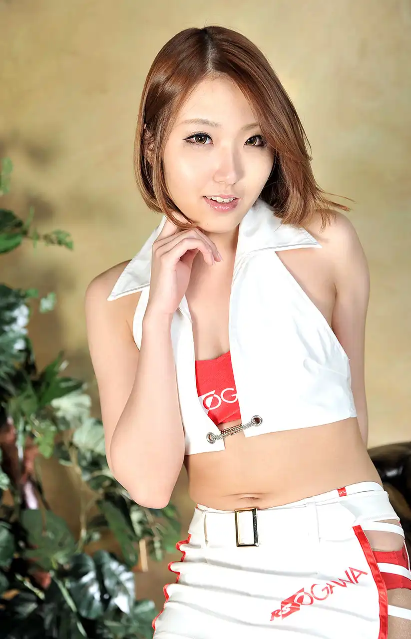 山岸真理第41張寫真