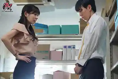 DASS-857 靈魂交換！廢物主管占據我的肉體，想恢復原狀就得放下矜持大開淫門，任他狂射子宮深處 ~ 五日市芽依的劇照10