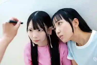 REAL-964 姊妹催眠 遭洗腦的女孩們爭相湊向心愛肉棒乞求中出 ~ 南日菜乃、美咲音的劇照14