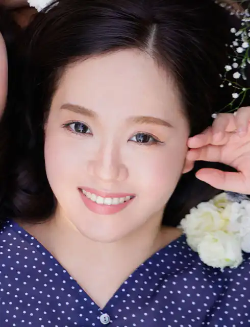  四季島澪第1張寫真