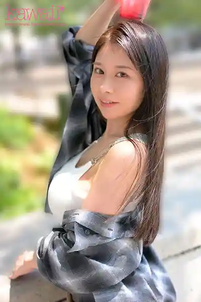 CAWD-937 一本新人！外表純情下的騷貨真面目 性經驗真的只有1次？網紅女大生(H罩杯)突然中出體驗出道【1本限定】~ 重盛れいか 的劇照1