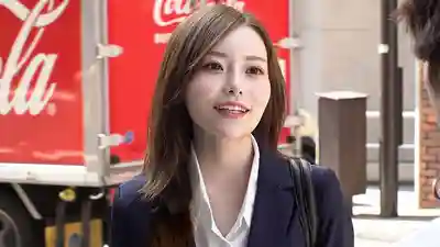 DVEH-078 大企業高管祕書偷溜出來被幹到爽翻！美女祕書挑戰百萬獎勵的忍耐高潮遊戲 被AV男優的超絕技巧搞到美腿顫抖真實高潮淪陷！一旦開始高潮就停不下來的無限絕頂中出性交 ~ 宮野櫻 黑川堇 胡桃多惠 三上咲 的劇照12