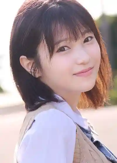 本月出道女優: 香川杏 封面