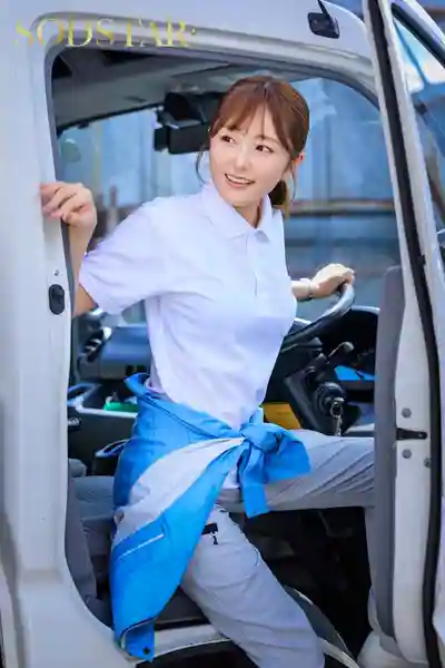 START-492 送貨途中NTR 跟著已婚老司機出車卻在車裡被硬上的新婚人妻 ~ 青空光的劇照16