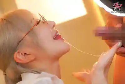 DASS-846 暗示洗腦 變態女教師以為在和學生甜蜜做愛 其實被大叔狠狠幹翻 ~ 百永紗里奈的劇照3