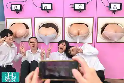 HSODA-102 壁尻×女學生 ~ 皐月ゆら 一色さら 宇流木沙羅 若月もあ 的劇照10