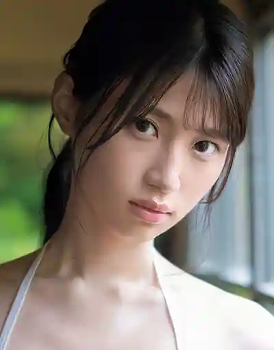 本月出道女優: 雛形美久琉 封面