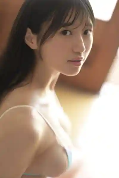 雛形美久琉第5張寫真