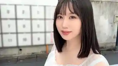URKN-1403 隱藏G罩杯淫美巨乳的色色美少女 黑髮巨乳少女的濃厚打砲實錄 雑魚マン生插中出一發再手交一發 ~ 夕木小彩的劇照13