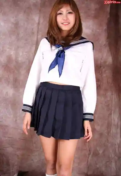 篠崎ジュリア第20張寫真