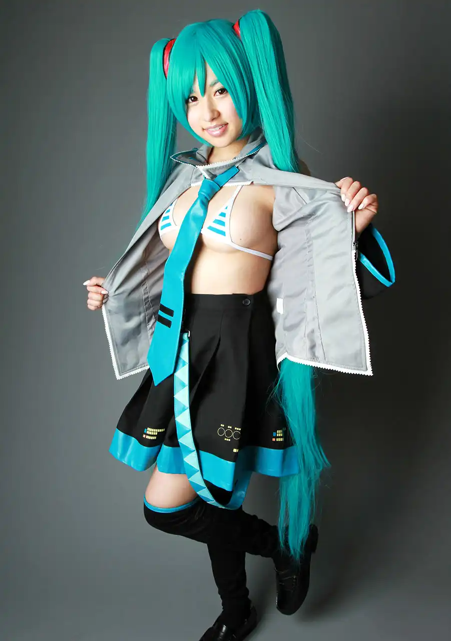 成瀬心美第131張寫真