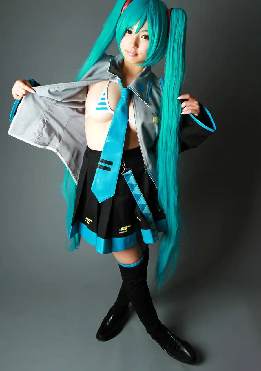 成瀬心美第136張寫真