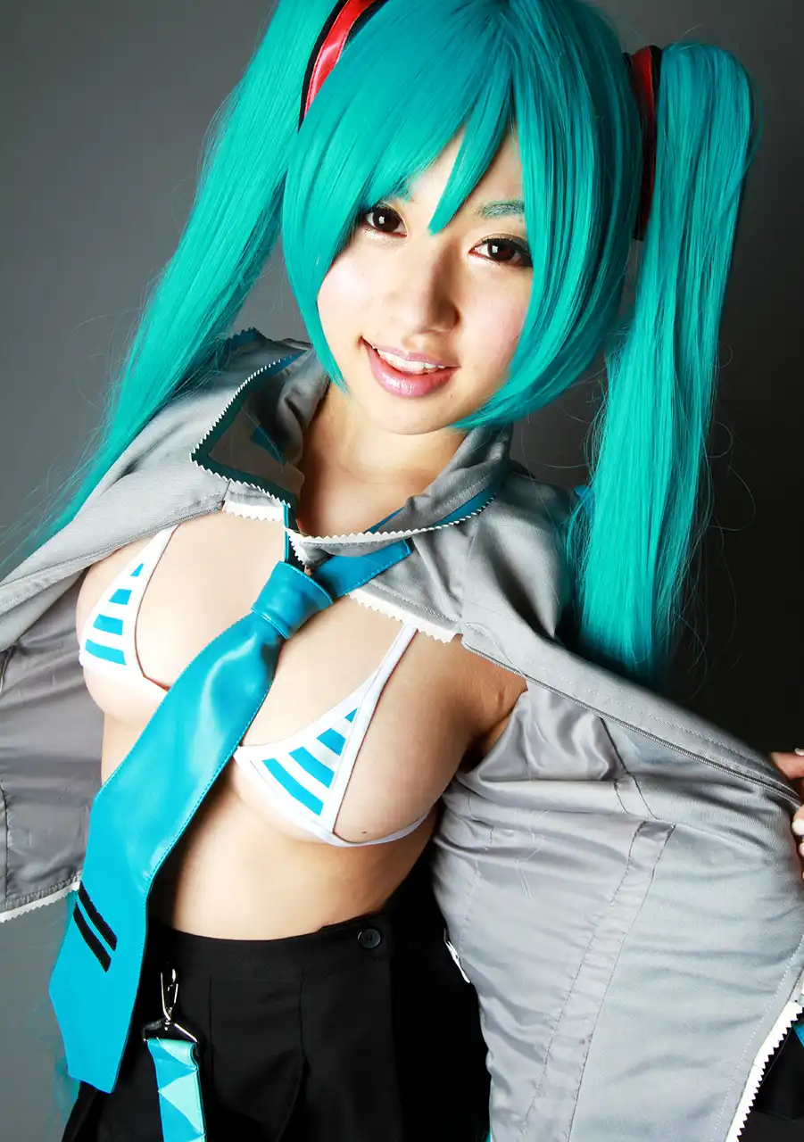 成瀬心美第138張寫真