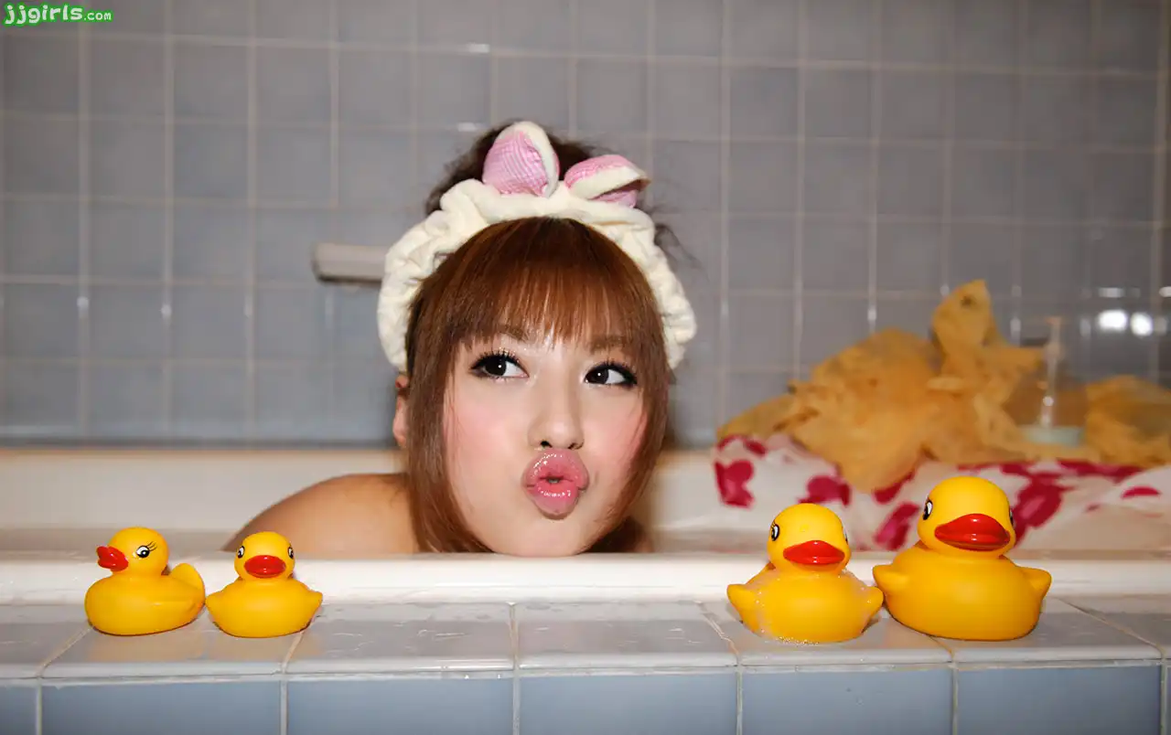 成瀬心美第756張寫真