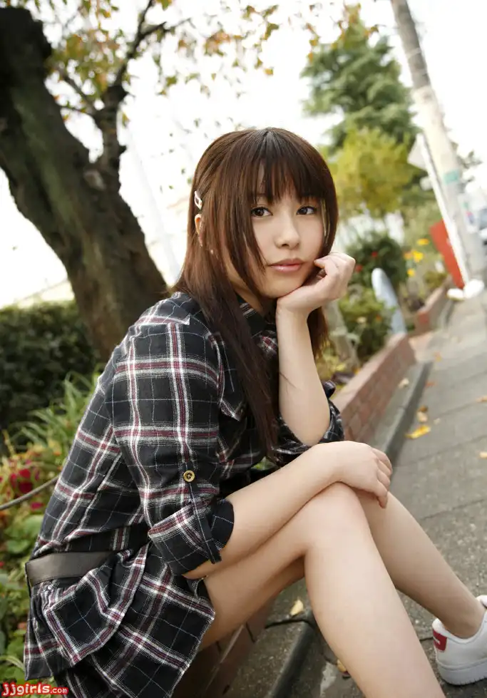 成瀬心美第802張寫真