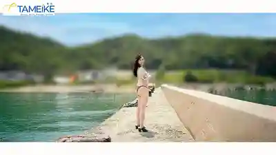 MFYD-106 新人出道！從港口小鎮來的天然系真實団地妻AV出道 ~ 小宮薰 的劇照1