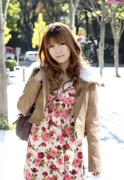 青葉雫第16張寫真