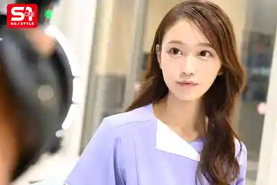 SNOS-142 現役護士全力接診暴走肉棒 用超騷美體幫患者們幹到融化升天 ~ 櫻美櫻 的劇照10