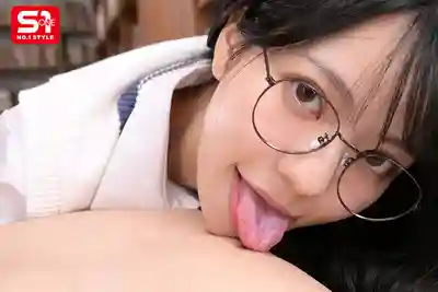 SNOS-118 清純文系少女的淫蕩妄想 兩人獨處時在耳邊低語淫語讓老師硬到不行 ~ 淺野心 的劇照7