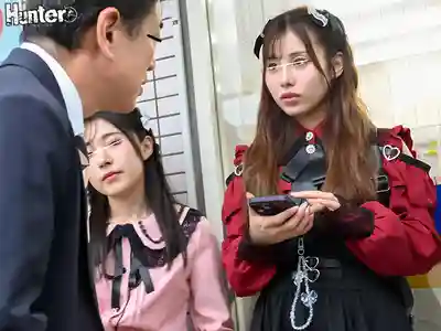 HUNTC-536 便利店門口開站街 地雷系妹子談得好連無套中出都行 ~ 皆月ひかる Marika Watanabe 柏木こなつ 有棲舞衣 早野結香的劇照11