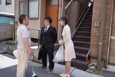 NACT-084 愛管閒事的房東大叔 以夫妻和諧為由對人妻進行性指導 ~ 由衣陽菜的劇照15