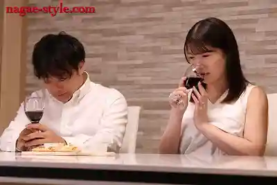 NSFS-456 公司廢柴憋瘋了 出差一晚把人妻同事強●到崩潰 ~ 十束流羽 的劇照14