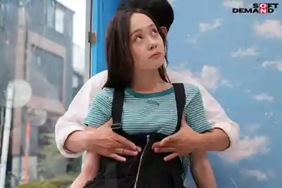 SDMM-226 魔鏡號 限定吊帶褲美巨乳女大學生！首次DEEP乳揉提升敏感度後與素人妹子真槍實彈做愛的劇照9