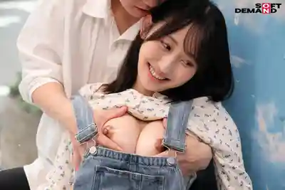 SDMM-226 魔鏡號 限定吊帶褲美巨乳女大學生！首次DEEP乳揉提升敏感度後與素人妹子真槍實彈做愛的劇照3