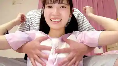 KTRA-772 長著清純臉的妹妹最會撩 貼著肉求無套狠狠干到中出 ~ 日向澪 希咲那奈 朝日奈留美奈 泉莉音 河原かえで的劇照3