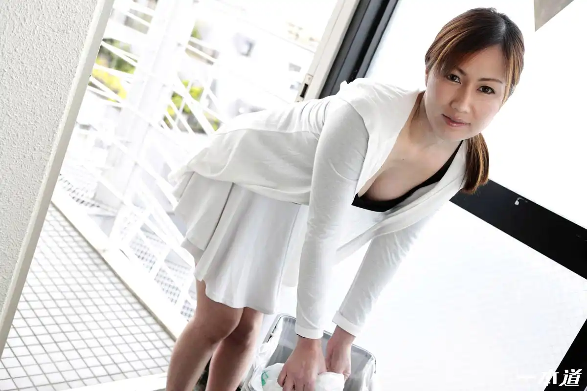 高杉美穂第2張寫真