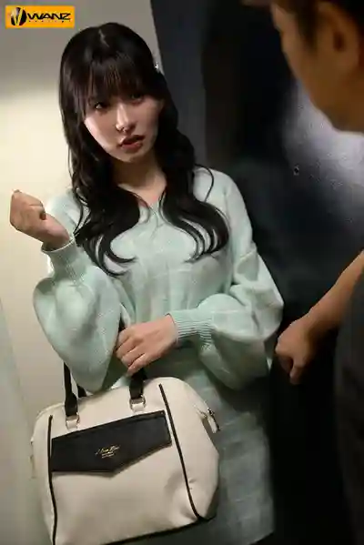 WAAA-624 叫外送茶竟遇上公司那個死魚眼鏡妹 平時嘴碎的很現在身體卻超誠實任我中出 ~ 五日市芽依 的劇照8