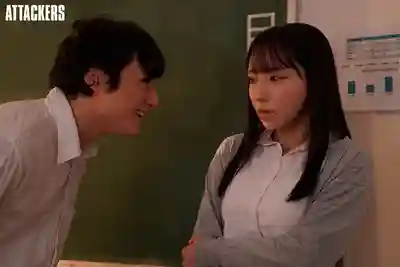 ADN-767 人妻女教師赴任偏僻山村 為了村子繁衍每天被灌滿子種 ~ 海老咲碧的劇照10