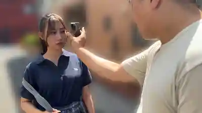 SORA-627 人格操作洗腦催● 路上亂撞人的碰瓷大叔被狠狠干趴下 讓他那股發臭的正義感直接粉碎 ~ 夏空梨花的劇照17