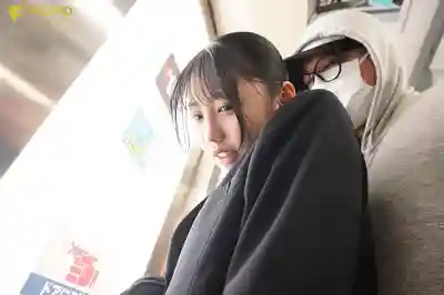 FNS-179 每天通學電車上被玩弄下體覺醒成M 沒想到對方竟是班導師 ~ 濱邊彌生的劇照10