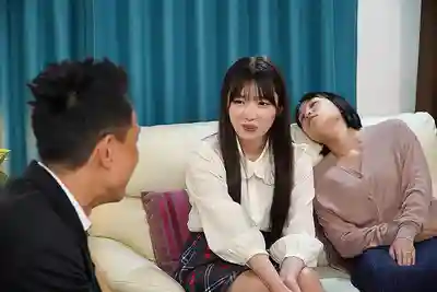 NACT-092 對父親臨終時出軌母親的復仇 獵奇娘奪走繼父 ~ 浦上日紀 的劇照14