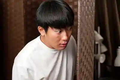 NACT-099 鄉下寄宿的房東太太是個美人裸族 ~ 川上優的劇照12